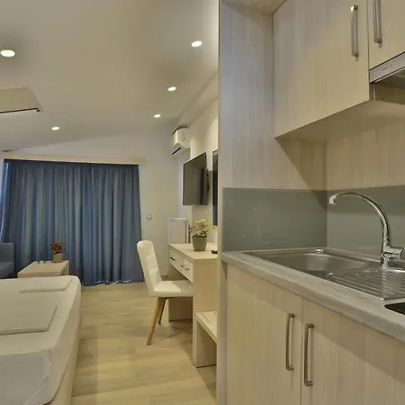 Alarzo Paralia Katerinis